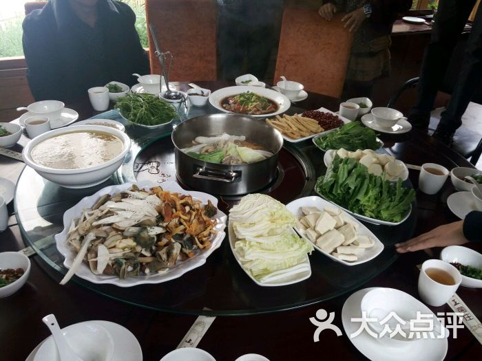 这个社会上的新闻我可以看淡一点吗,可是又怕