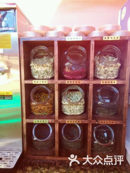 舌尖上海鲜自助_熊猫参谋海鲜自助餐厅_舌尖上的中国美食图片(2)