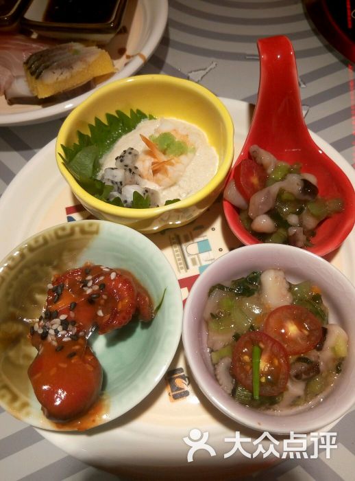 舌尖上海鲜自助_熊猫参谋海鲜自助餐厅_舌尖上的中国美食图片