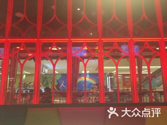 舌尖上海鲜自助_熊猫参谋海鲜自助餐厅_舌尖上的中国美食图片(2)