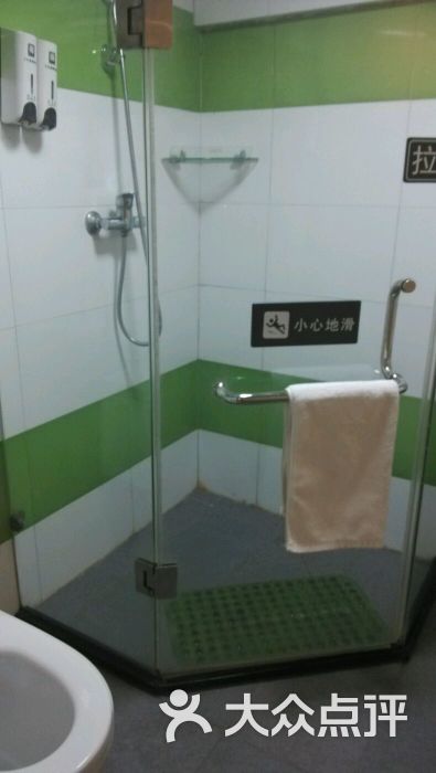 青岛海尔工业园有哪些工厂-急求青岛海尔工业