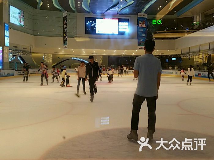 世纪星真冰溜冰场(爱琴海店)-图片-福州运动健